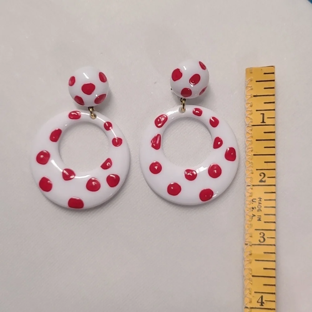 Vintage polka dot red white earrings - Picture 9 of 13